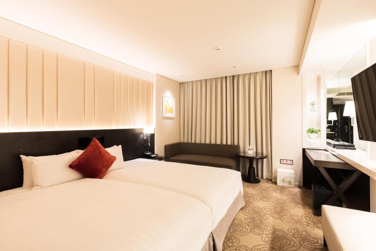 Solaria Nishitetsu Hotel Seoul Myeongdong Exterior foto